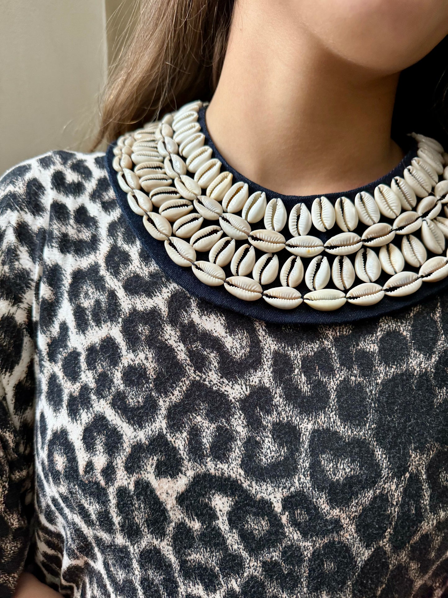 Collar caracoles
