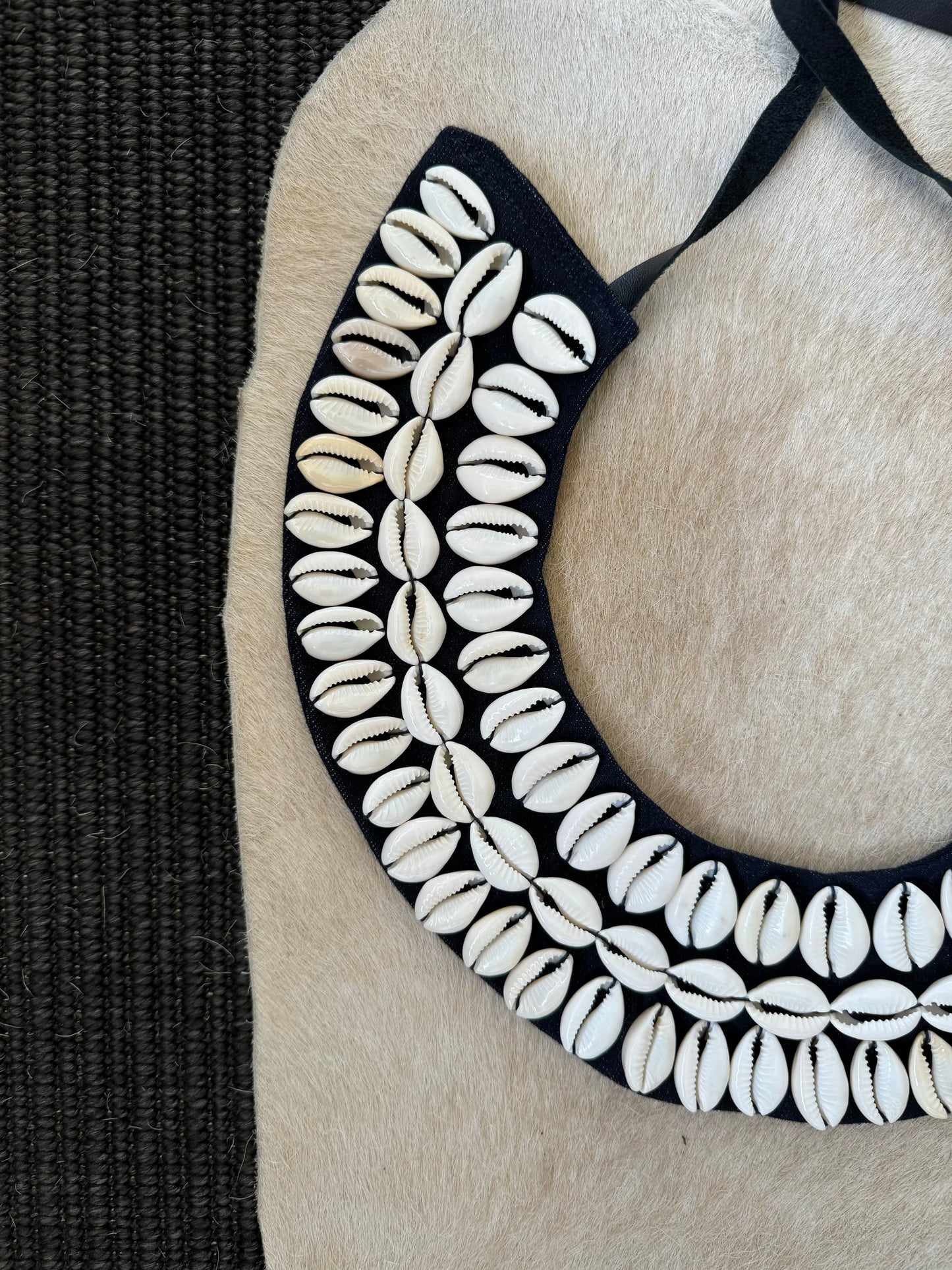 Collar caracoles