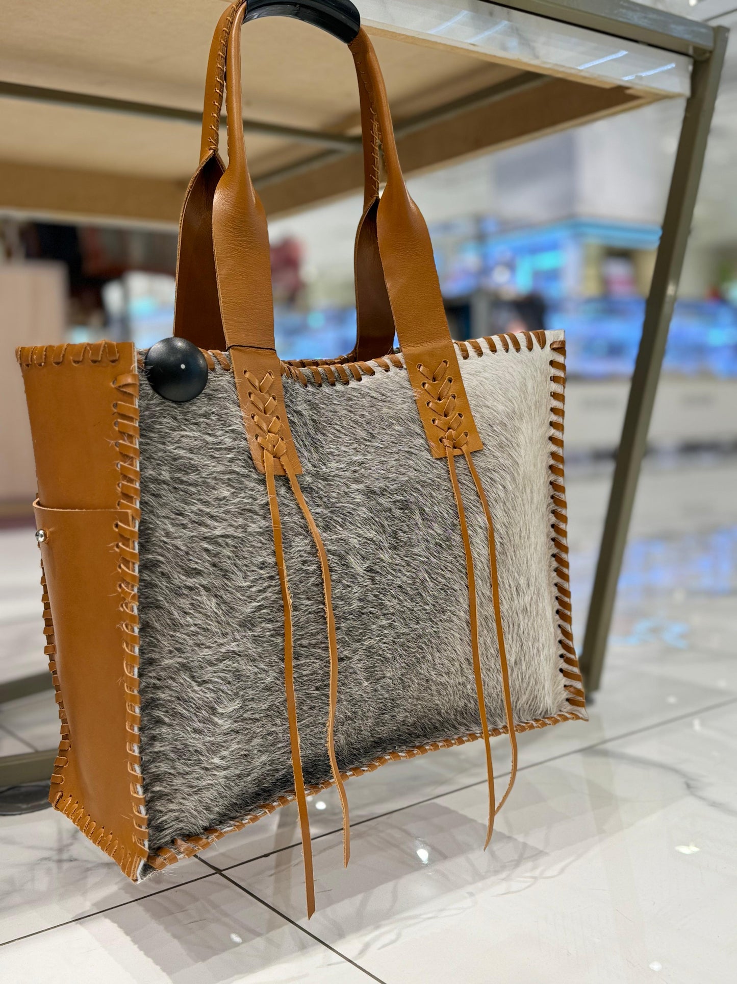 Cartera estancia curry pelo gris