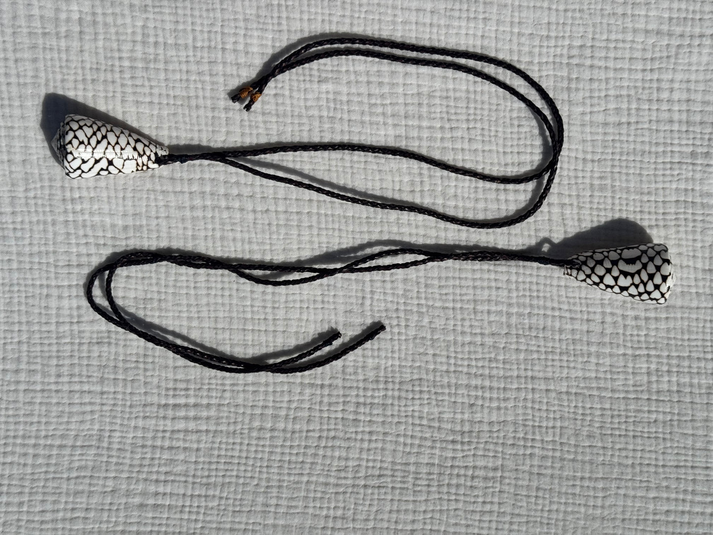 Collar caracola cono